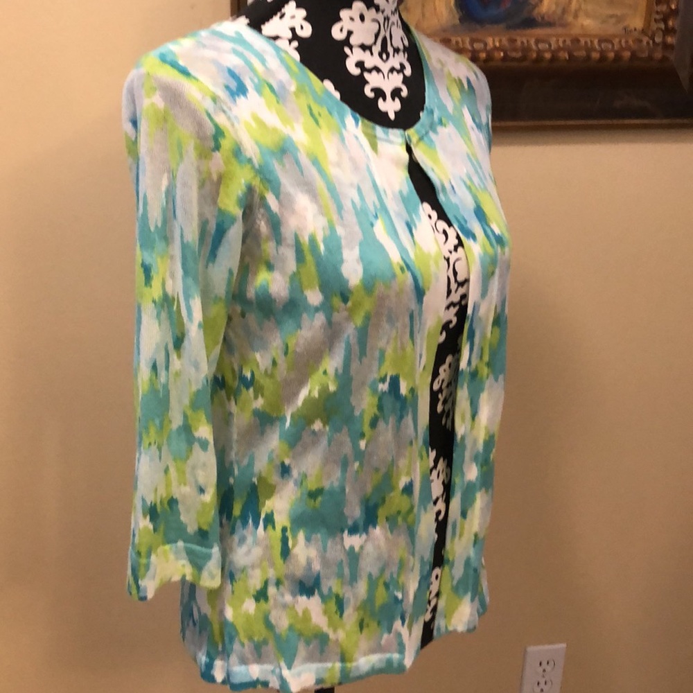 💚 Sharon Young abstract print Lightweight, Hook-eye top close, silky feel cardi - Picture 2 of 10